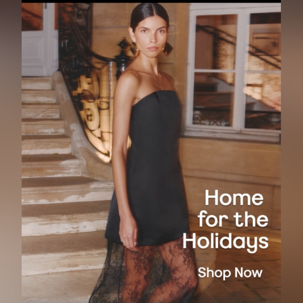 ❤️ ZARA Little Black dress with Zipper detail ❤️